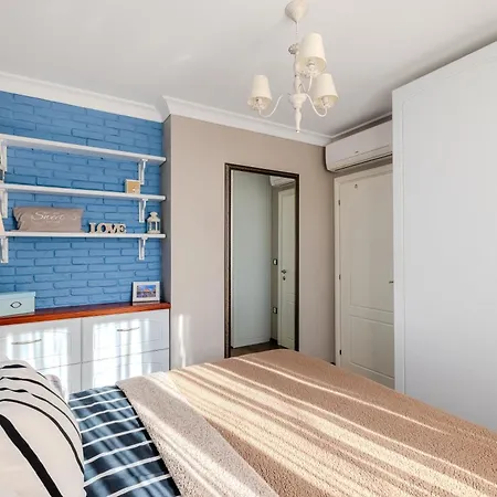 Casa Dolce Far Niente , In Blue, Parking Apartment Sofia